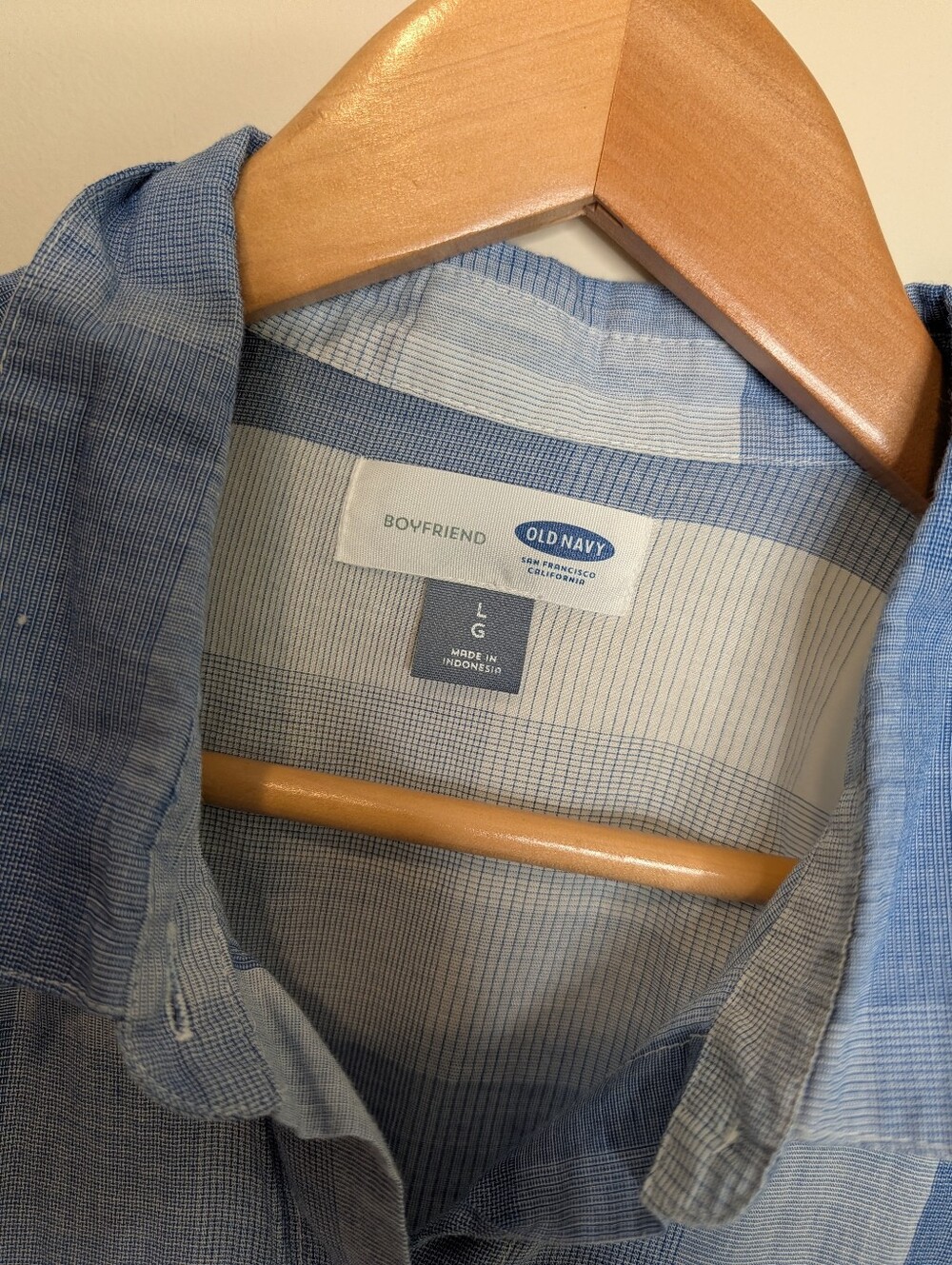 Old Navy Boyfriend Fit Navy Blue White Buffalo Plaid Shirt Size L - Picture 2 of 8